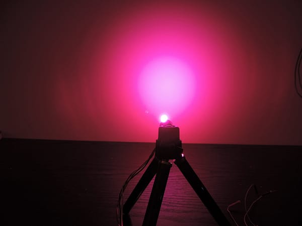 Dioda led 3mm różowa przeźroczysta 2000 mcd 15st
