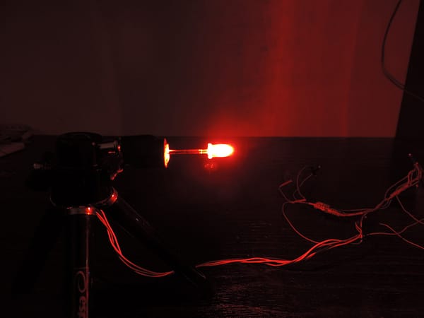 Dioda led 3mm czerwona przeźroczysta 3000 mcd 25st