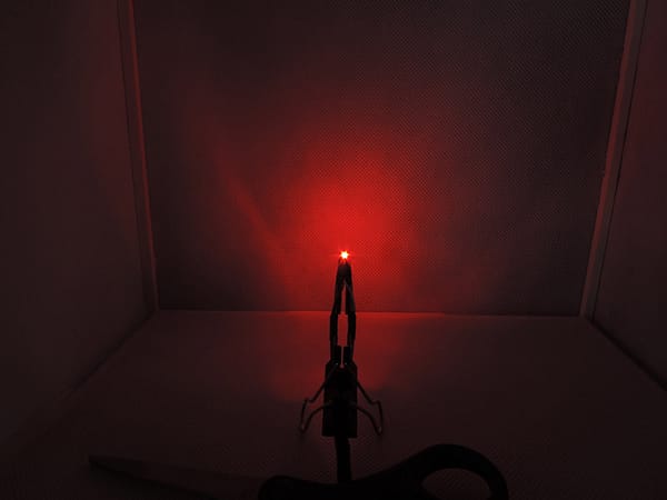 Dioda LED czerwona SMD 0805 - zdjęcie 4